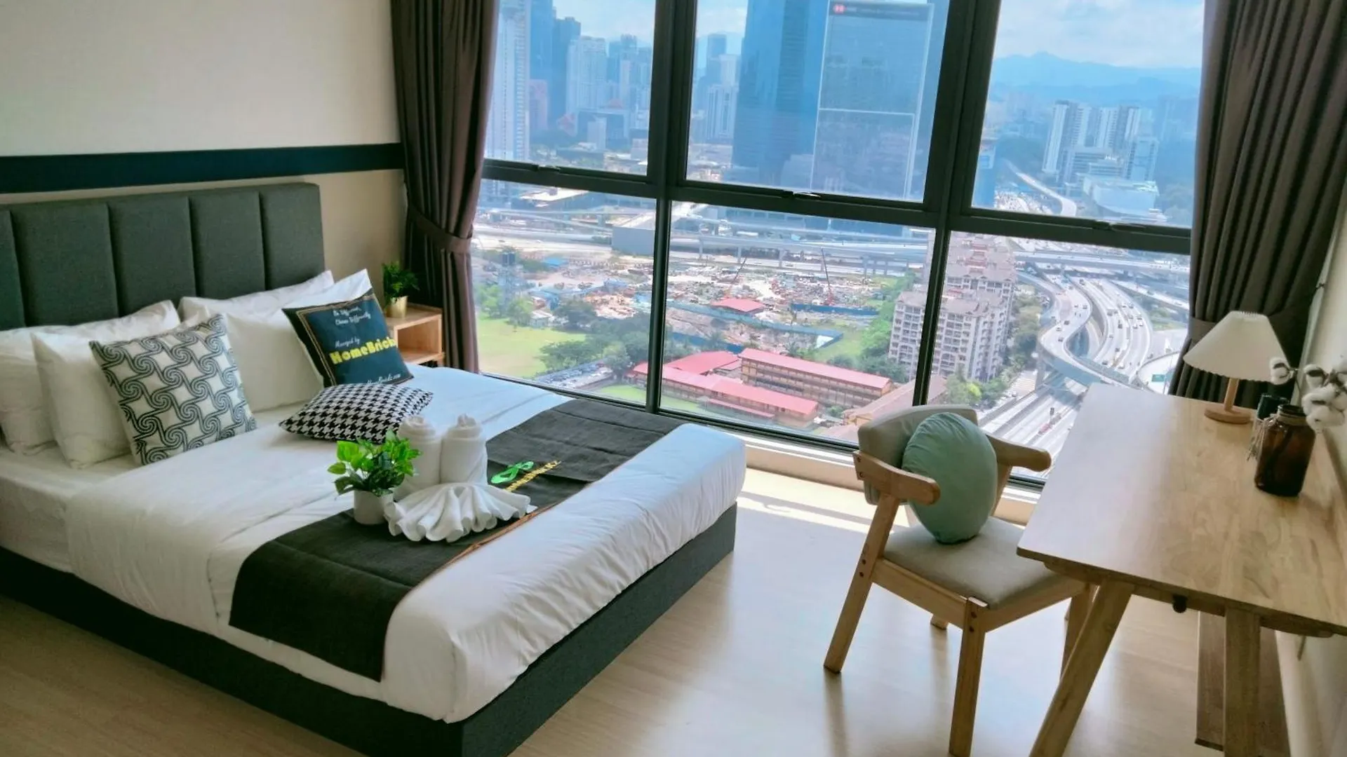 Continew Residence By Homebrickz Kuala Lumpur Appartement