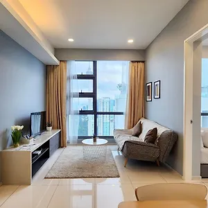 Skyline View In Bukit Bintang The Robertson 42f Apartment